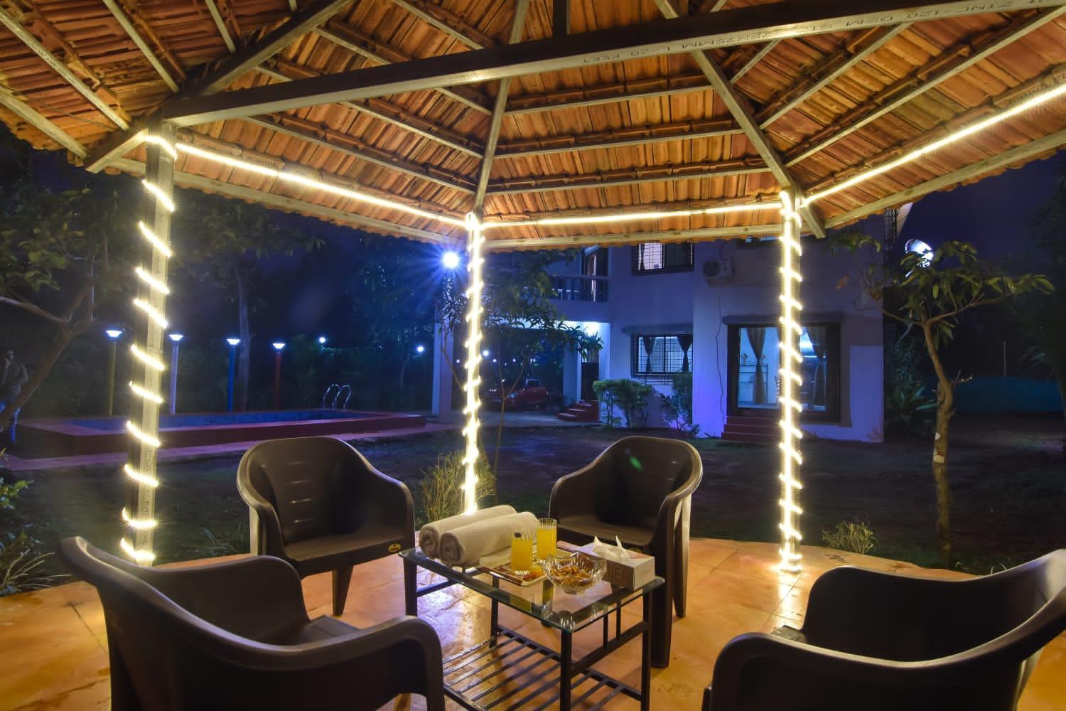 Nature Villa, Dukes Den Khandala Buitenkant foto